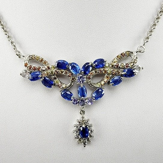 Gargantilla de Cianita, tanzanita,topacio blanco y zafiro
