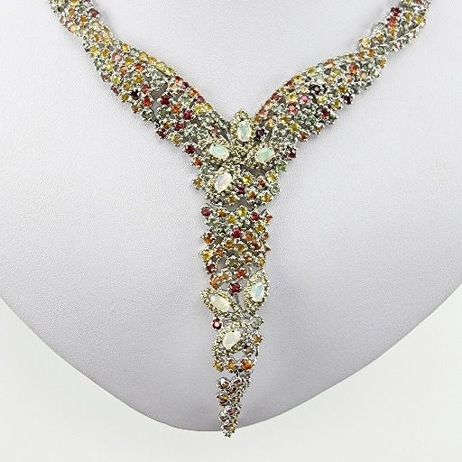 Gargantilla de ópalo welo y zafiros