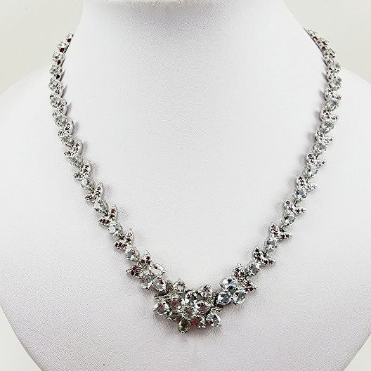 Gargantilla de Topacio Blanco y granate rodolita