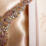 Gargantilla de ópalo welo y zafiros