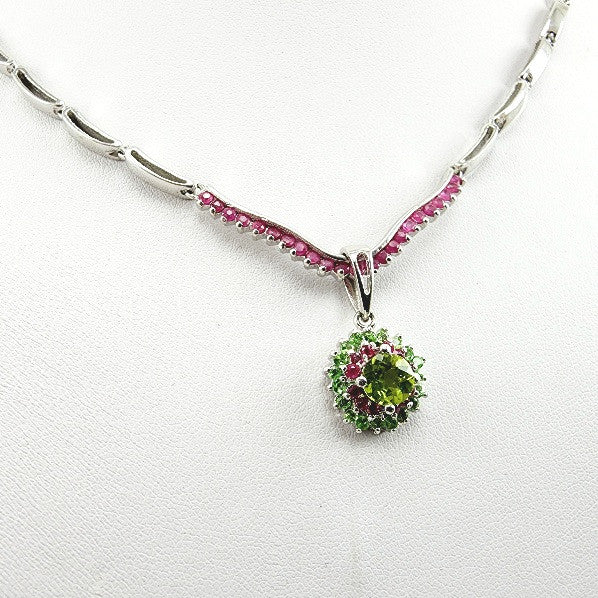 Gargantilla de Peridoto, Tsavorite y Rubí