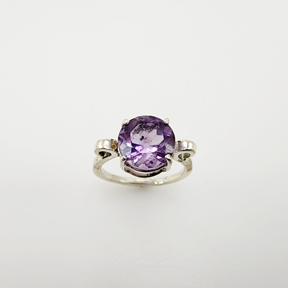 Anillo de Amatista