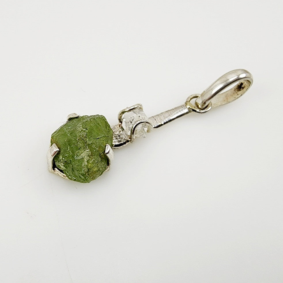 Dije de Peridoto y Diamante Herkimer