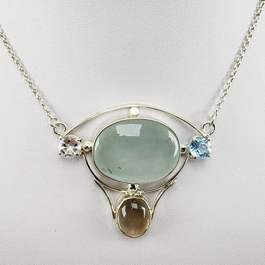 Gargantilla de Topacios