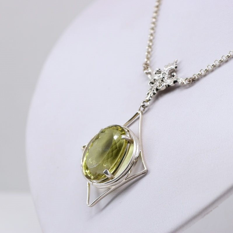 Gargantilla de Cuarzo green gold