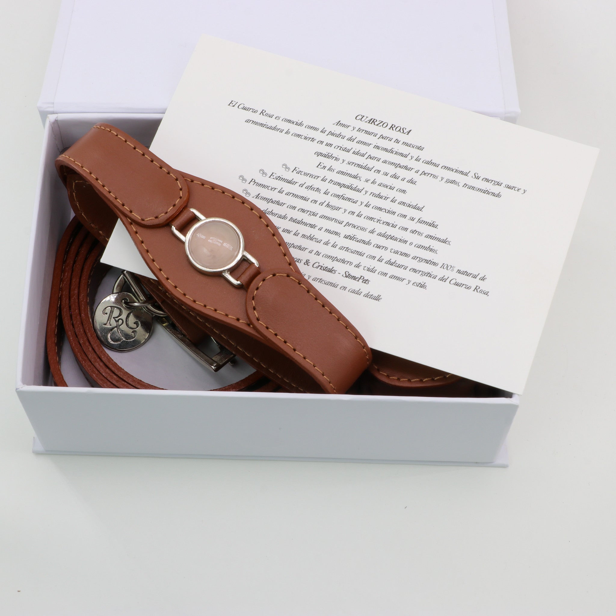 CONJUNTO PARA MASCOTAS DE COLLAR CUARZO ROSA, CORREA Y ESTUCHE PORTA BOLSAS – MEDIDA M