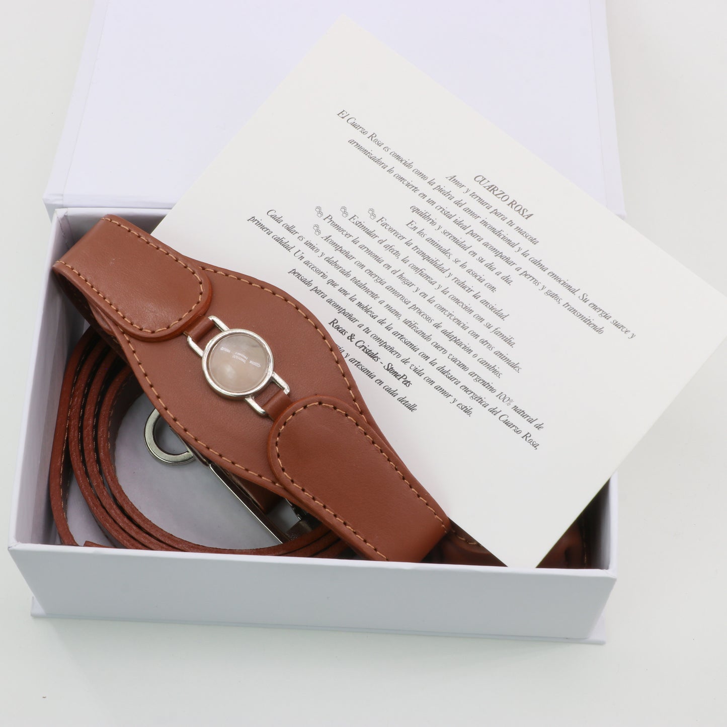 CONJUNTO PARA MASCOTAS DE COLLAR CUARZO ROSA, CORREA Y ESTUCHE PORTA BOLSAS – MEDIDA L