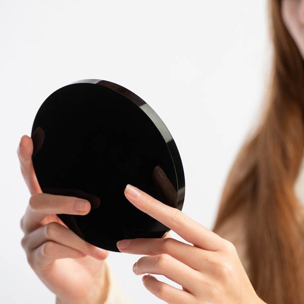 Espejo de obsidiana negra