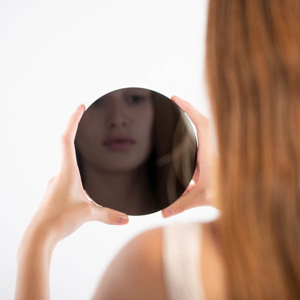 Espejo de obsidiana negra