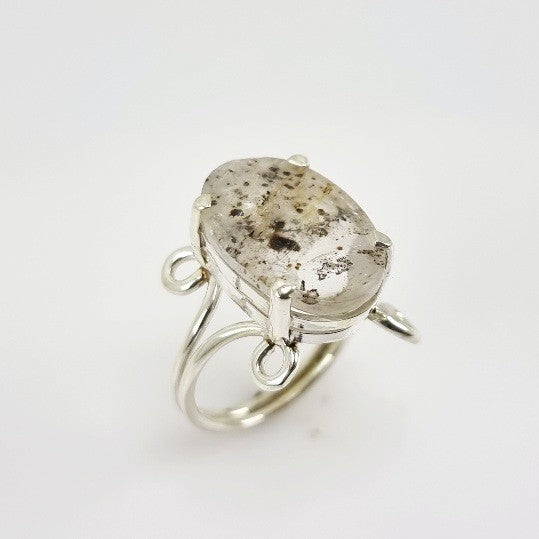 Anillo de Cuarzo Cristal con inclusiones