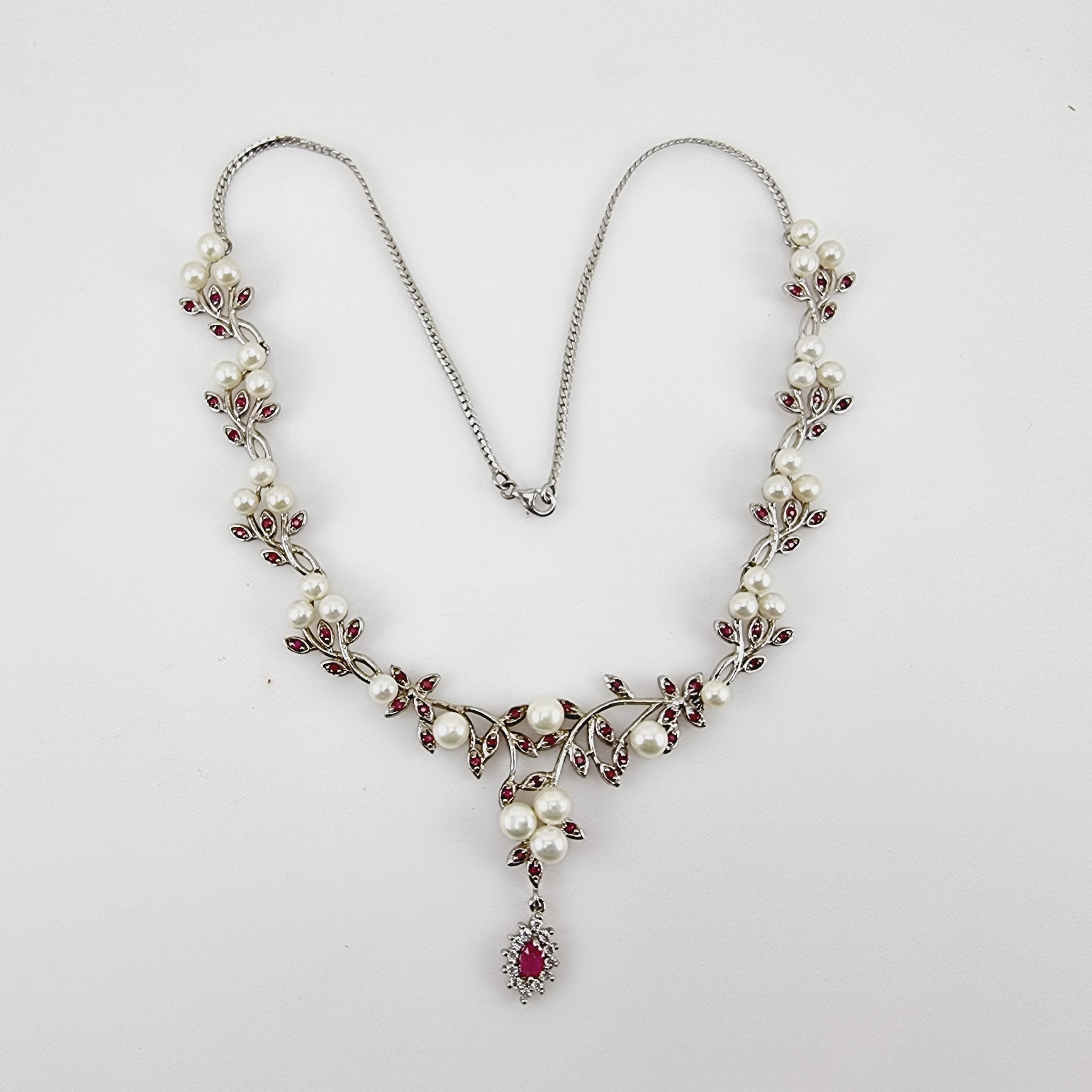 Gargantilla de Rubí y perlas cultivadas