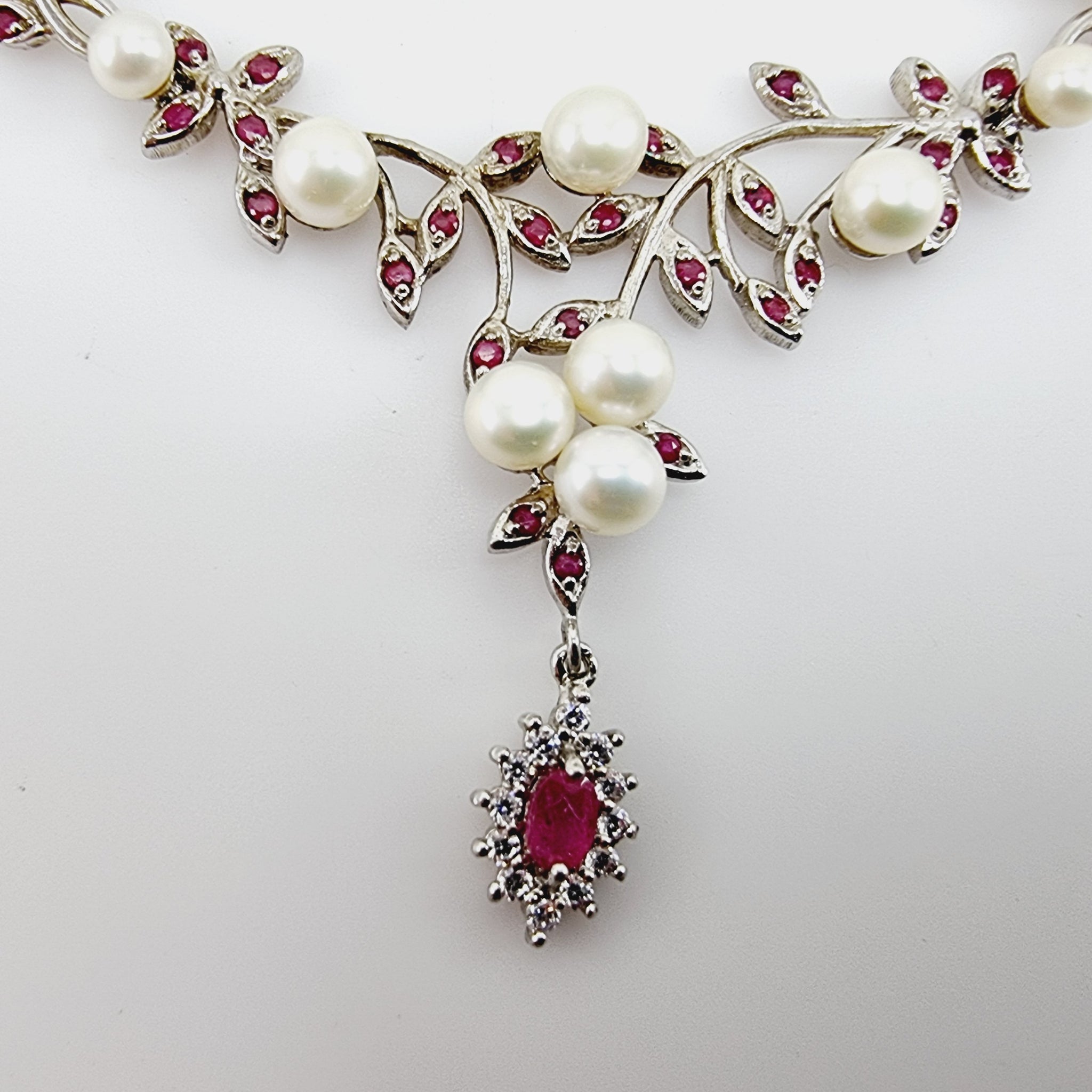 Gargantilla de Rubí y perlas cultivadas