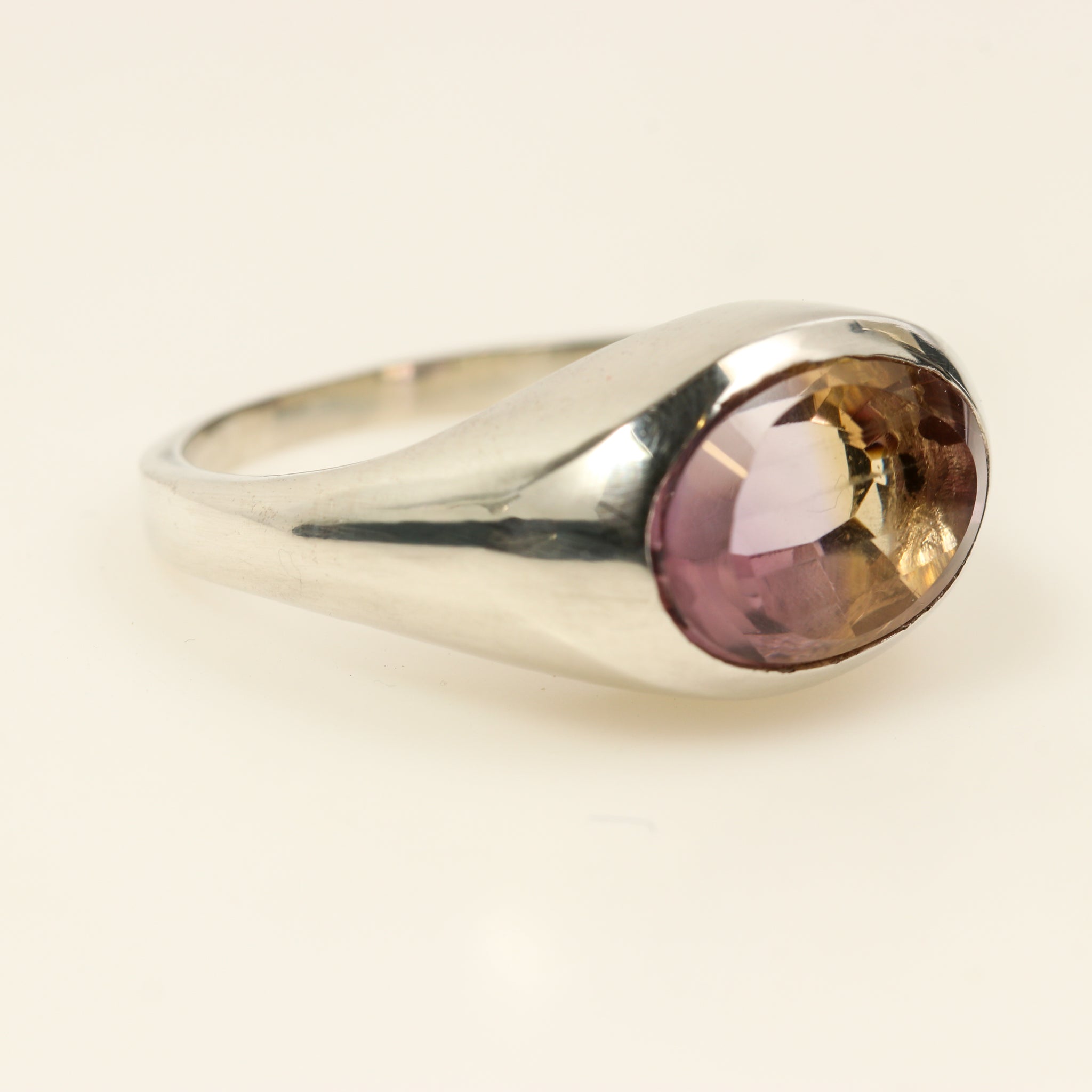 Anillo de Ametrino (Bolivianita)