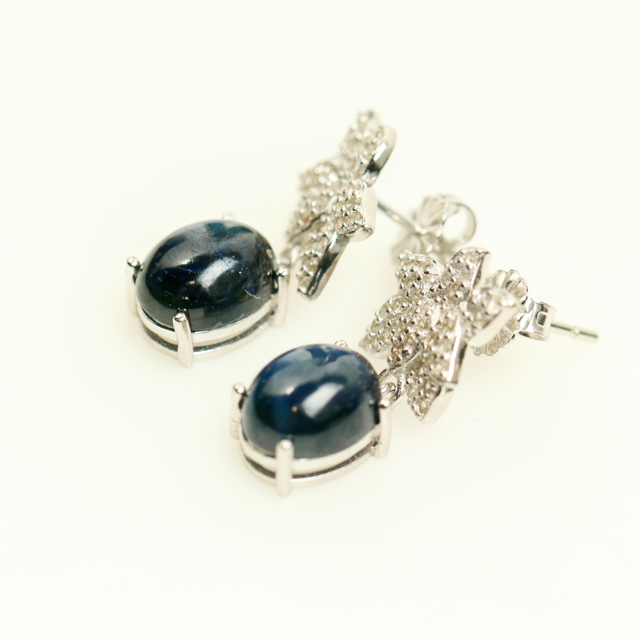Aros de Zafiro estrella y cubic zirconia