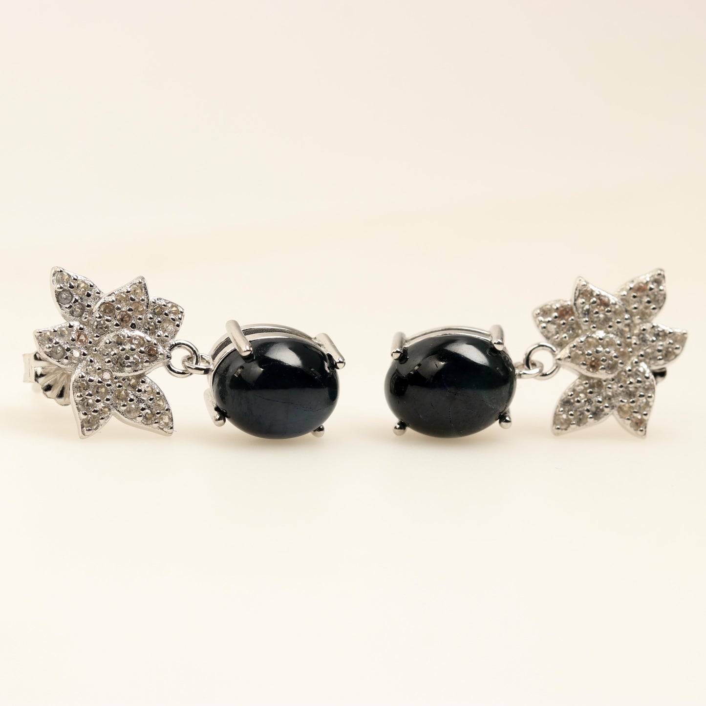 Aros de Zafiro estrella y cubic zirconia