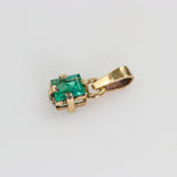 Dije de Esmeralda Facetada 5x4 mm en Oro 18k | Rocas & Cristales