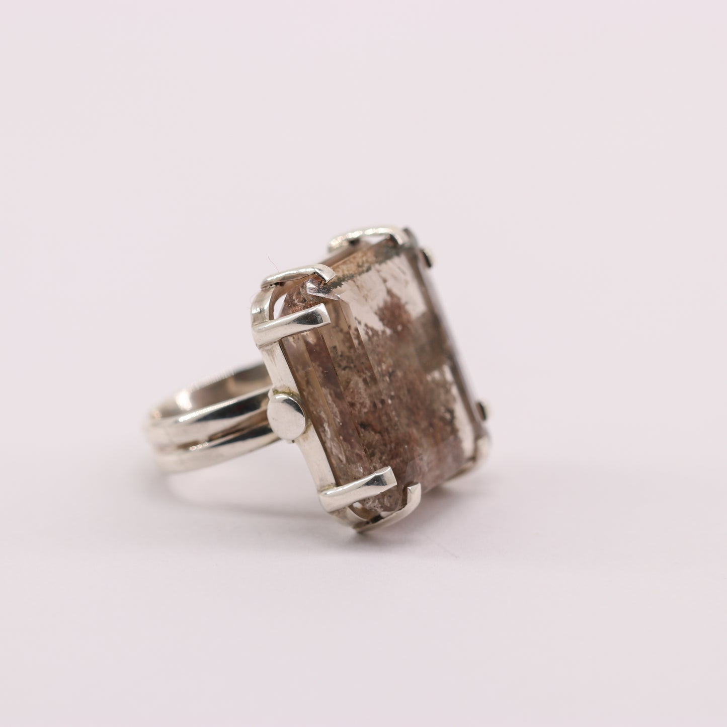 Anillo de Lodolito o cuarzo musgoso