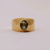 Anillo de Moldavita en oro 18K