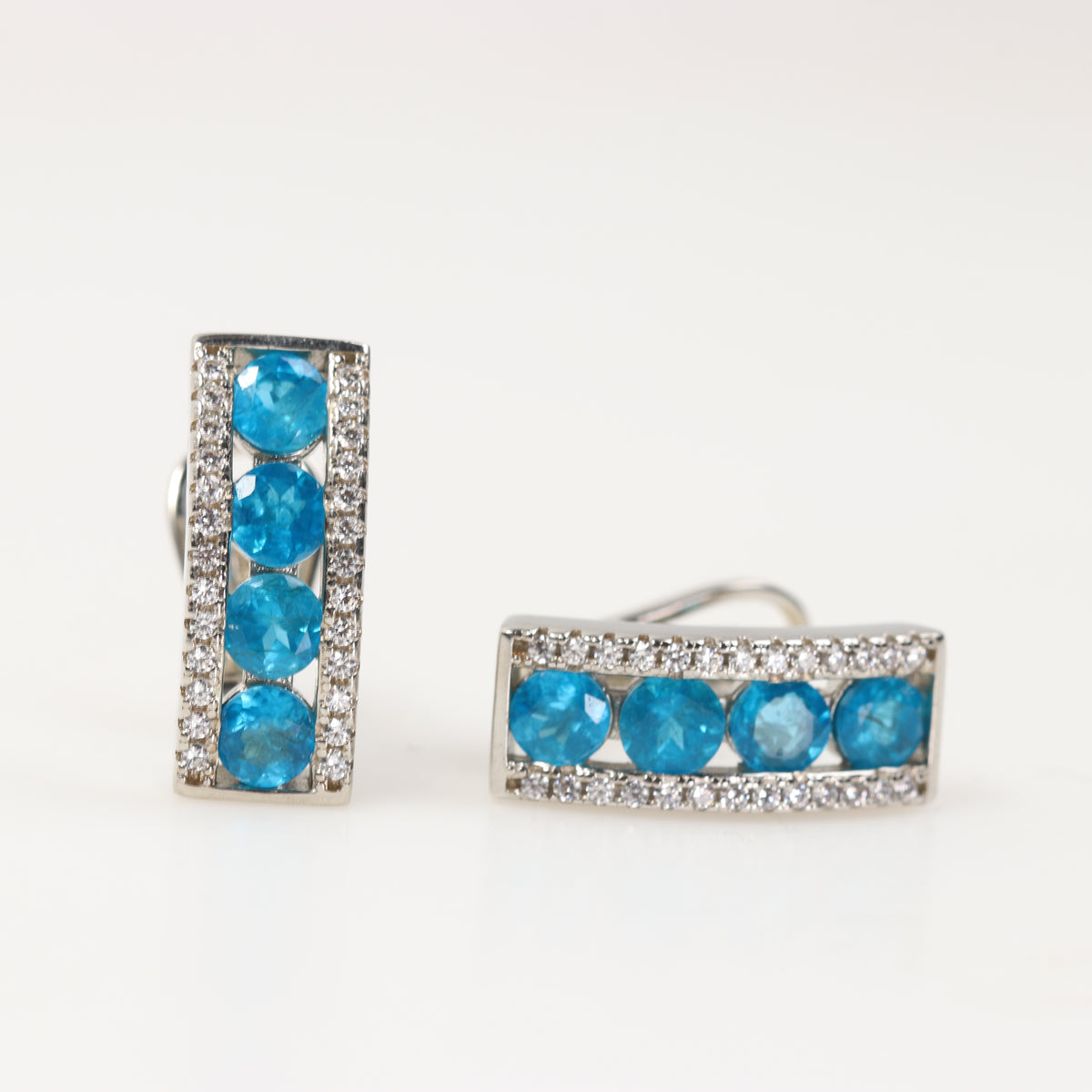 Hoop Earrings in 925 Silver with Apatite and Cubic Zirconia | Rocas & Cristales