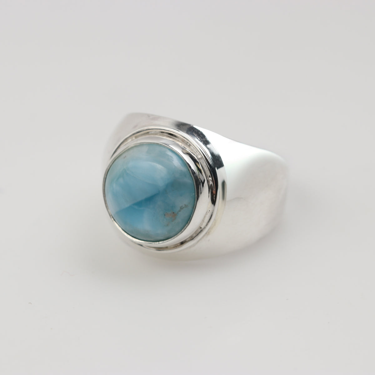 Anillo de Larimar en Plata 950 | Rocas & Cristales