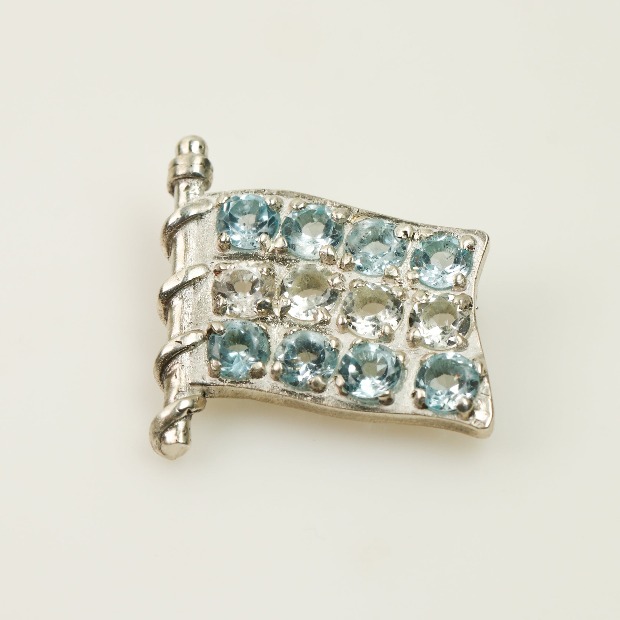 Pin Bandera Argentina en Topacio azul y blanco