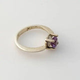 Anillo de Amatista en Plata 925 con corona elevada y gema violeta claro rosáceo- Anillos