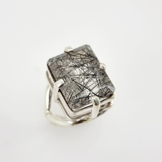 Anillo de Cuarzo turmalinado - Anillos