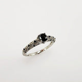 Anillo de Diamante negro y espinela negra - Anillos