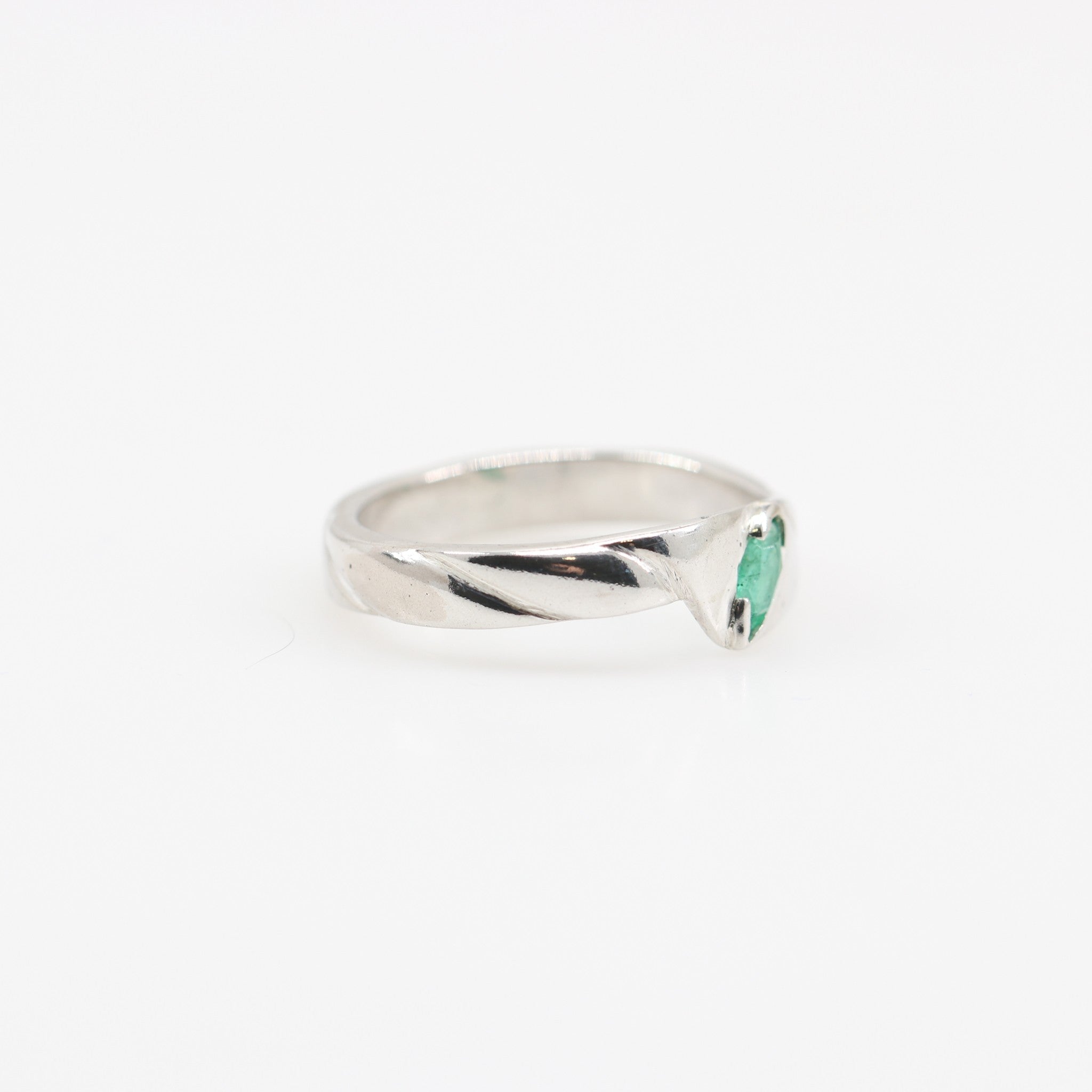 Anillo de Esmeralda - Anillos