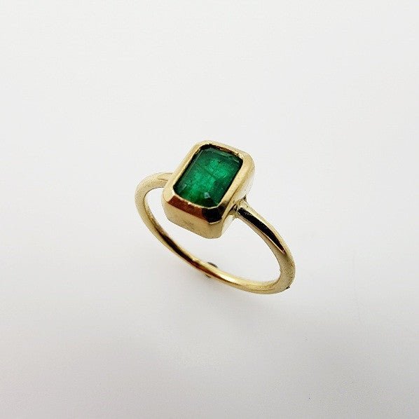Anillo de Esmeralda en oro 14 k - Anillos