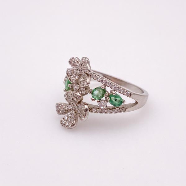 Anillo de Esmeralda y cubic zirconia - Anillos