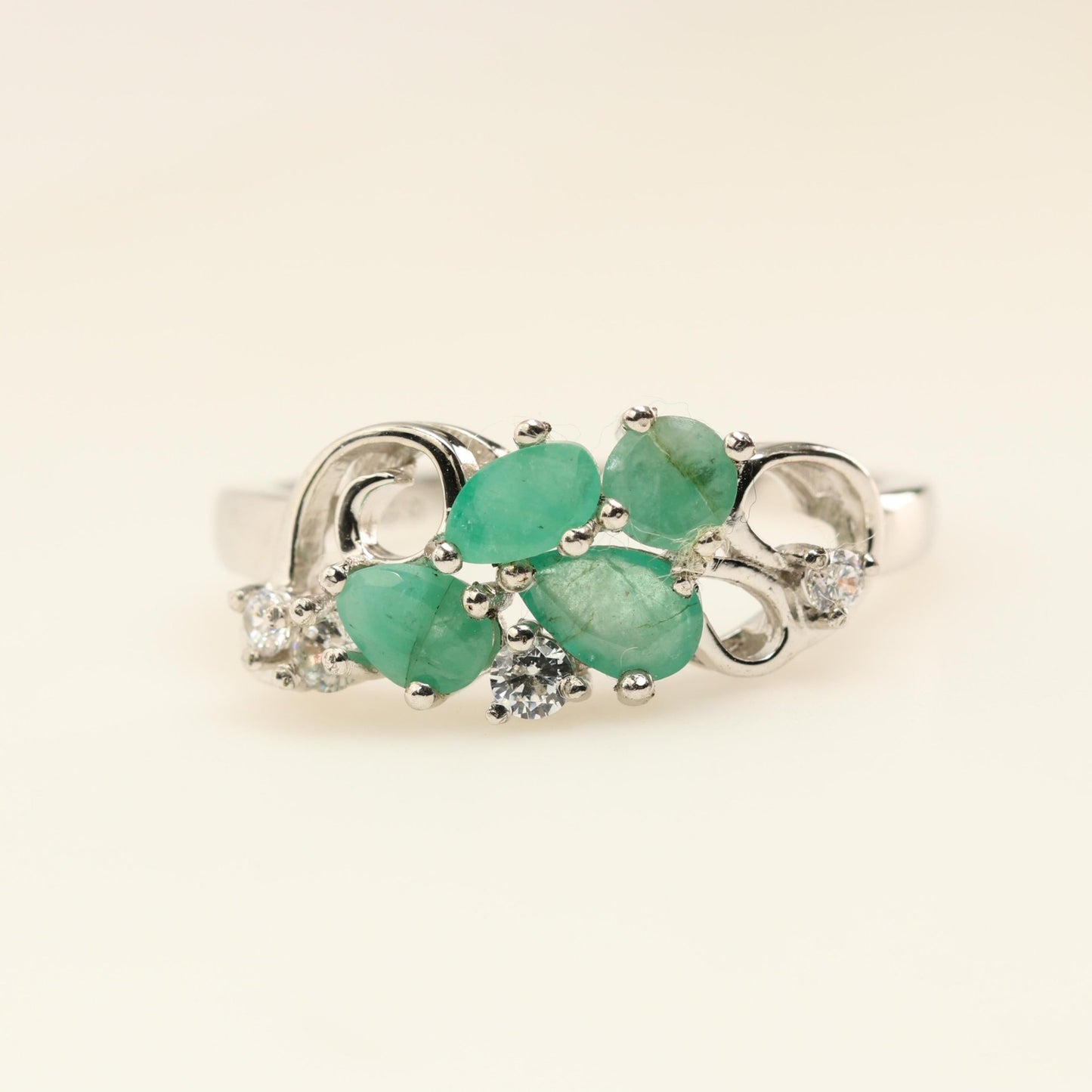Anillo de esmeralda y cubic zirconia - Anillos