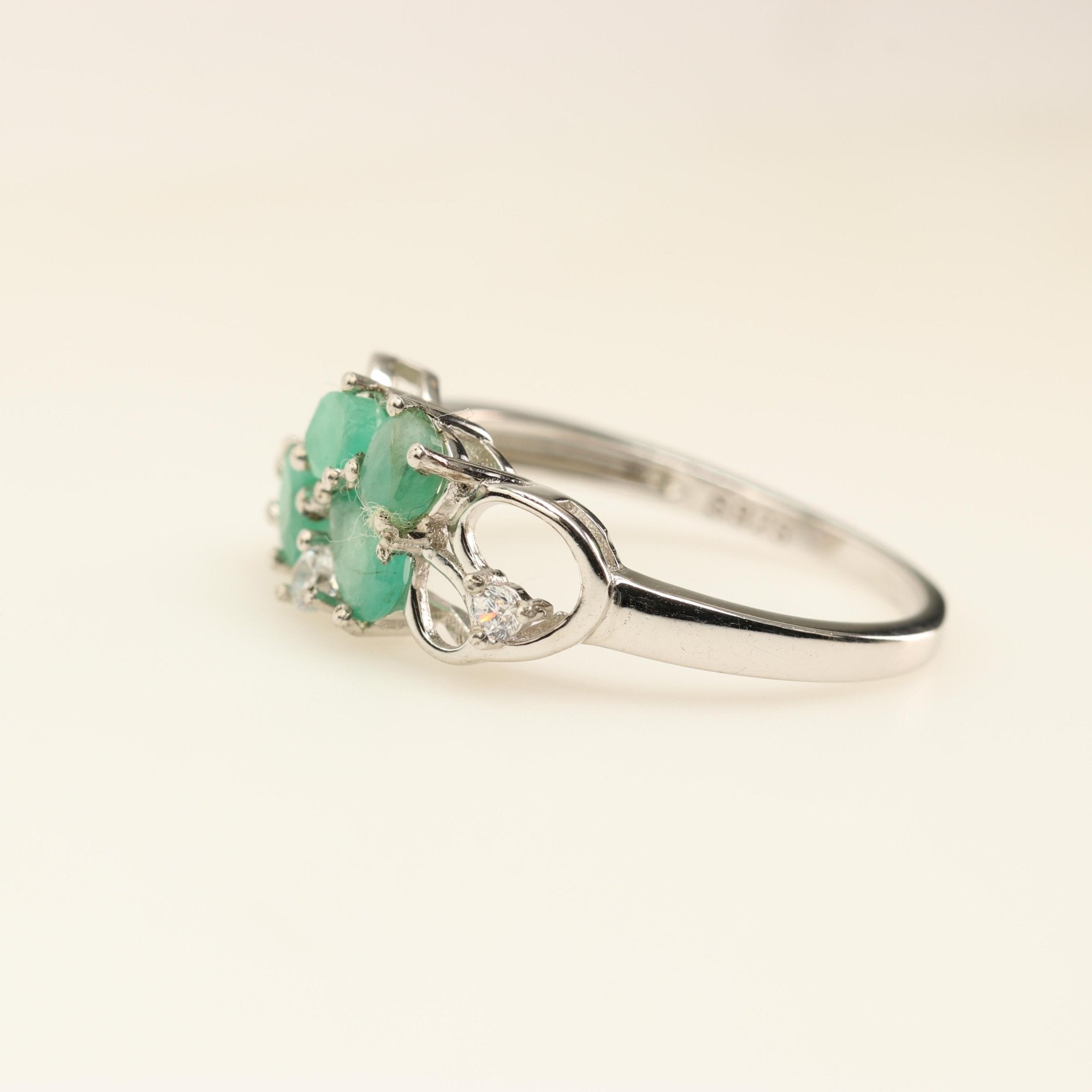Anillo de esmeralda y cubic zirconia - Anillos