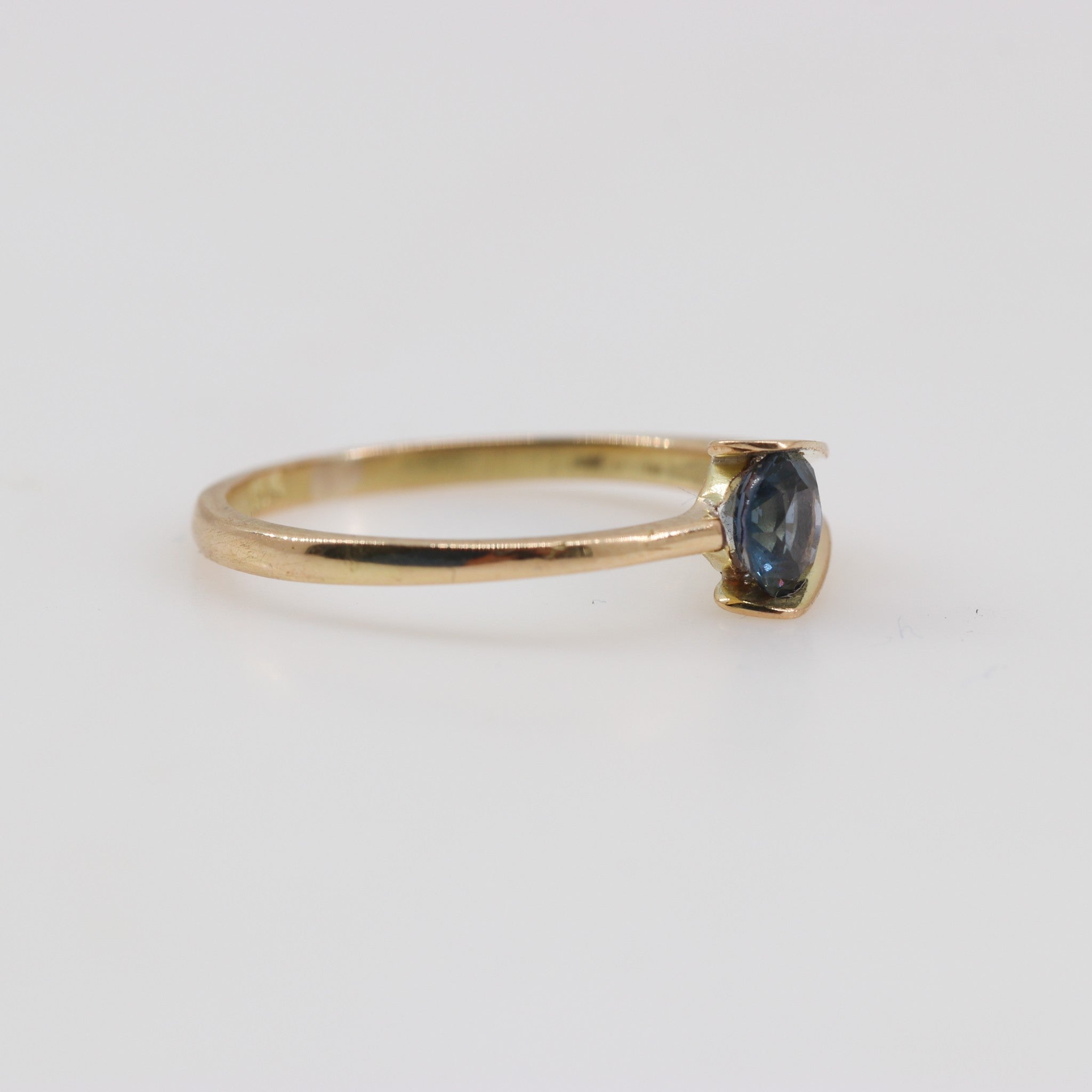 Anillo de espinela en oro 18k - Anillos