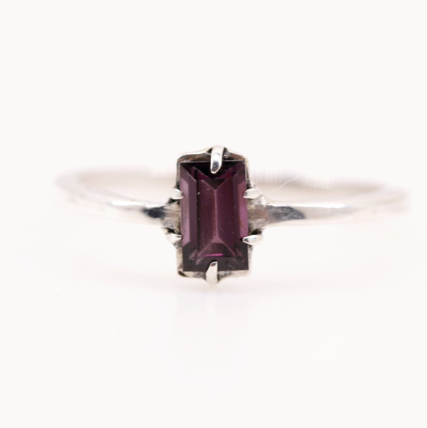Anillo de Espinela violeta - Anillos
