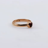Anillo de Granate con baño oro rosa - Anillos