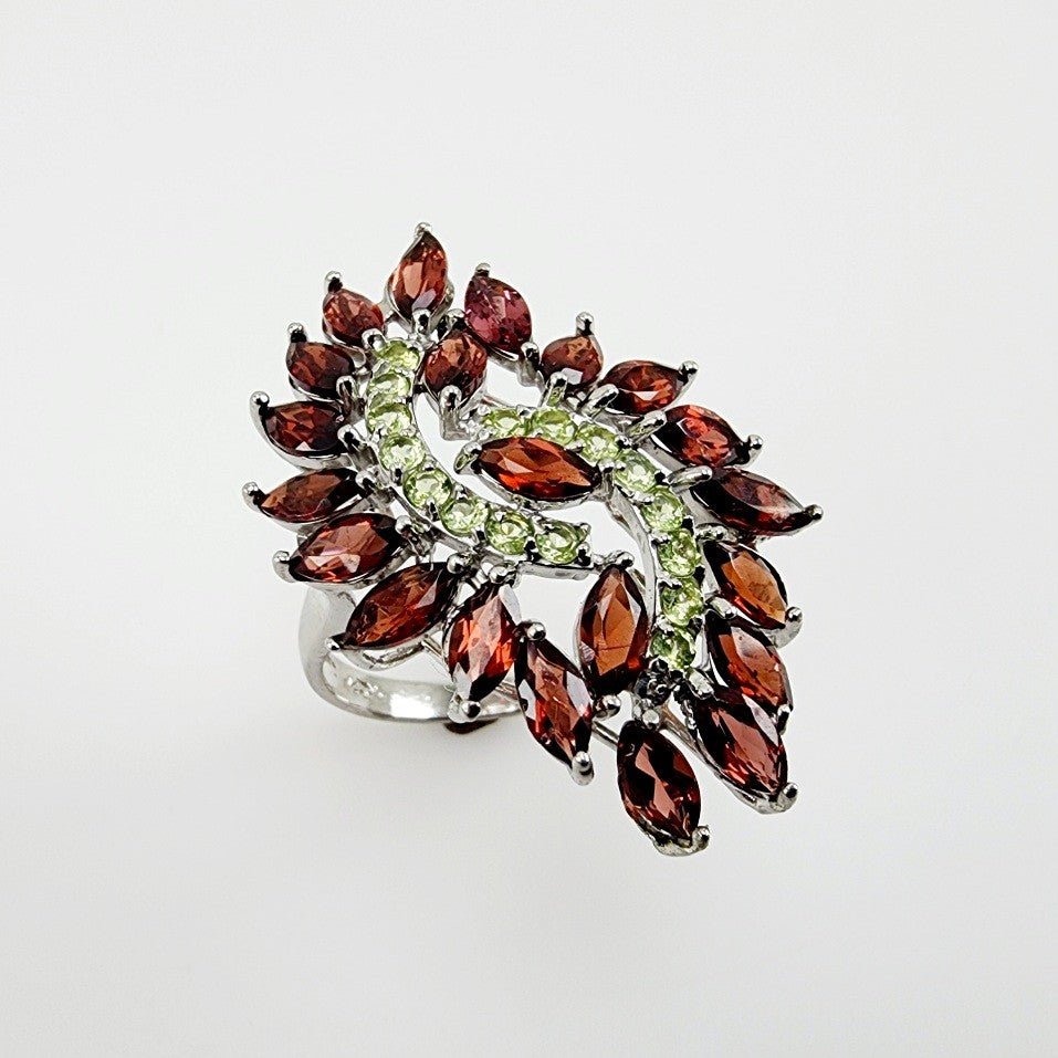 Anillo de Granate y Peridoto - Anillos