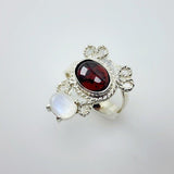 Anillo de Granate y Piedra Luna - Anillos