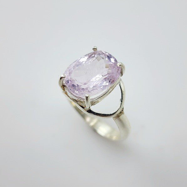 Anillo de Kunzita - Anillos
