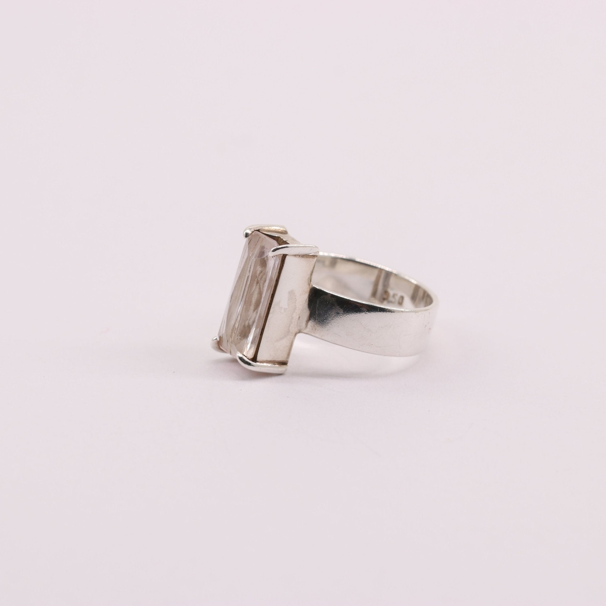 Anillo de Kunzita - Anillos