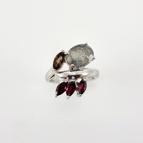 Anillo de Labradorita, granate y cuarzo ahumado - Anillos