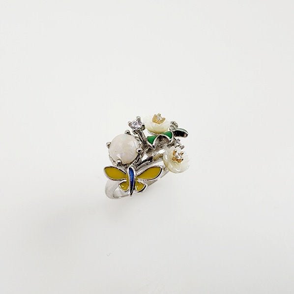 Anillo de Nacar, Ópalo welo y cubic zirconia - Anillos