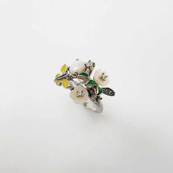 Anillo de Nacar, Ópalo welo y cubic zirconia - Anillos