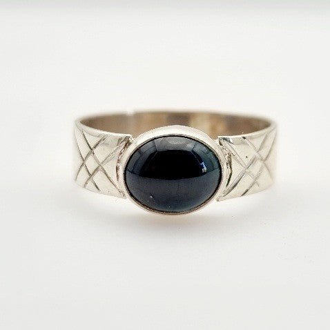 Anillo de Ónix en Plata 950 con diseño unisex y cabujón negro ovalado - Anillos