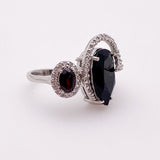 Anillo de Onix, granates y cubic zirconia - Anillos