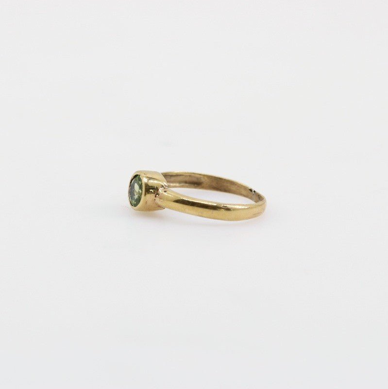 Anillo de Peridoto con baño de oro 24 k - Anillos