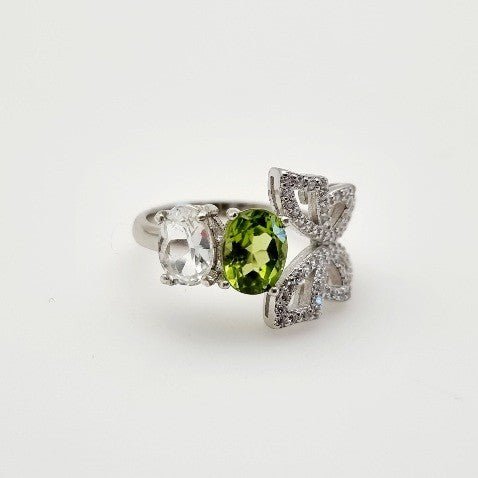 Anillo de Peridoto, topacio blanco y cubic zirconia - Anillos