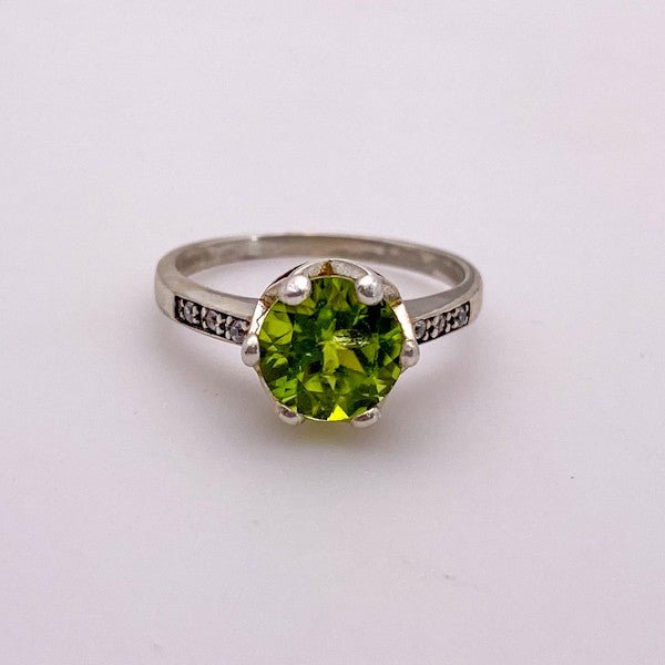 Anillo de Peridoto y cubic zirconia - Anillos