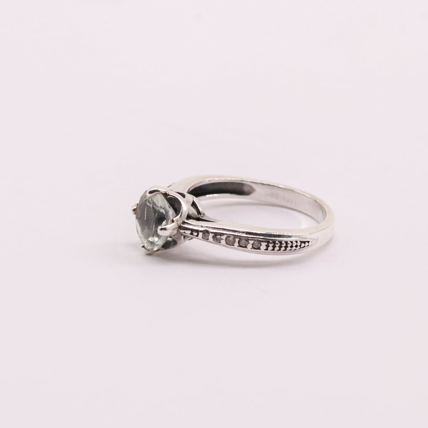 Anillo de Prasiolita y cubic zirconia - Anillos