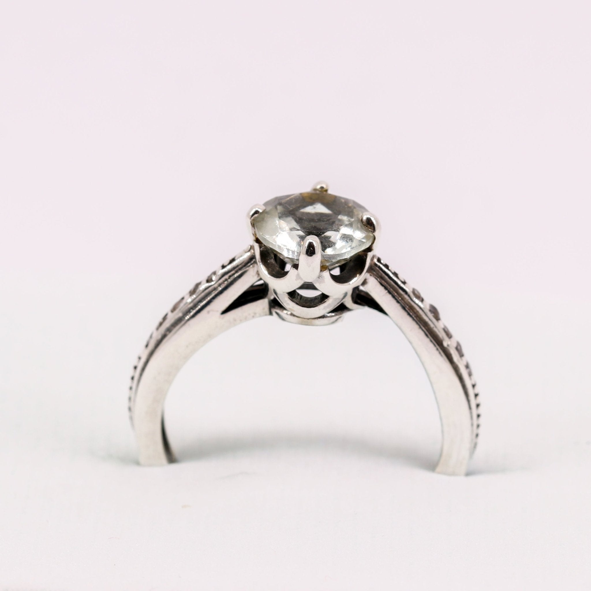 Anillo de Prasiolita y cubic zirconia - Anillos